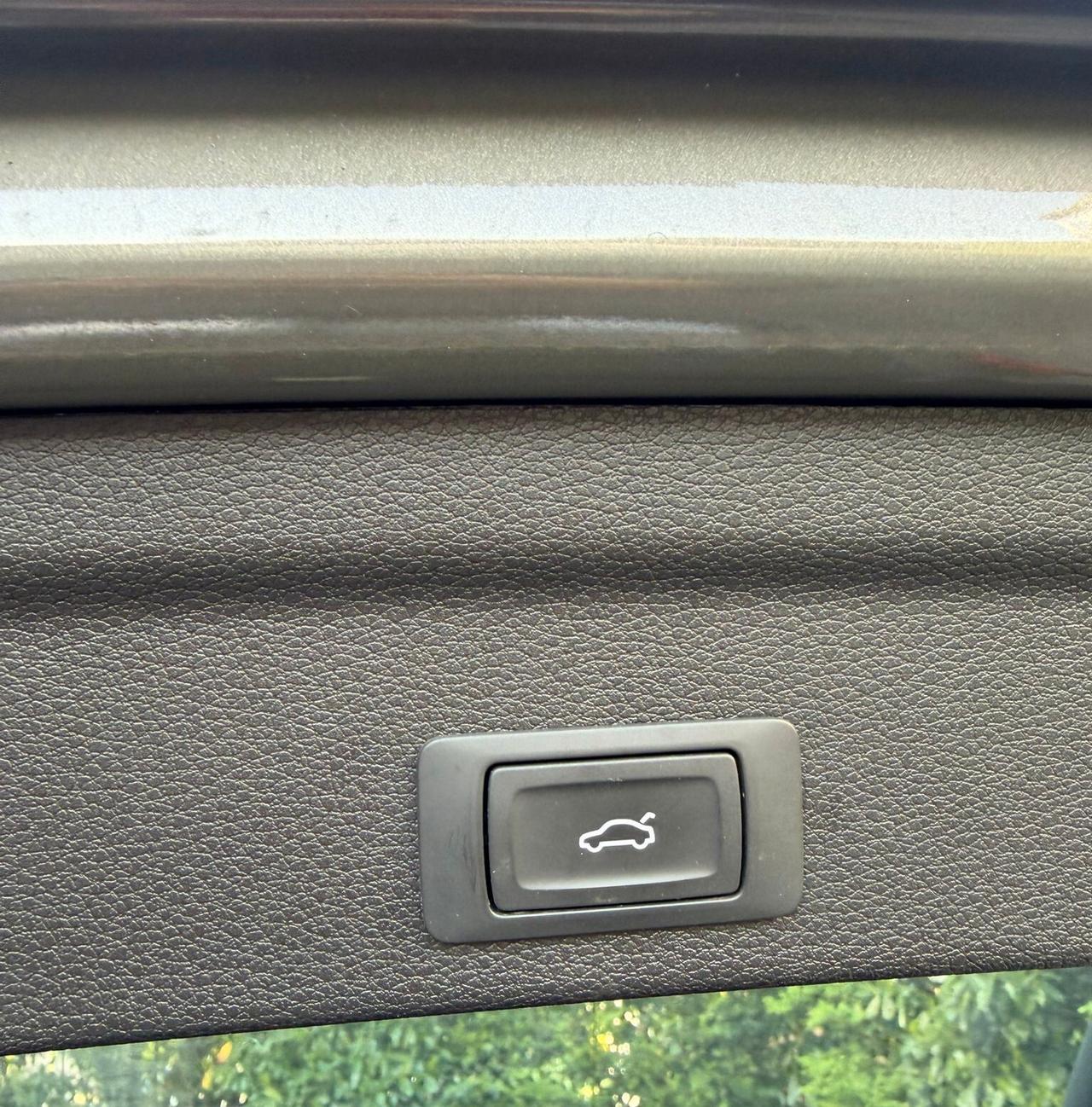Audi Q3 35 TDI quattro S-line edition Gancio
