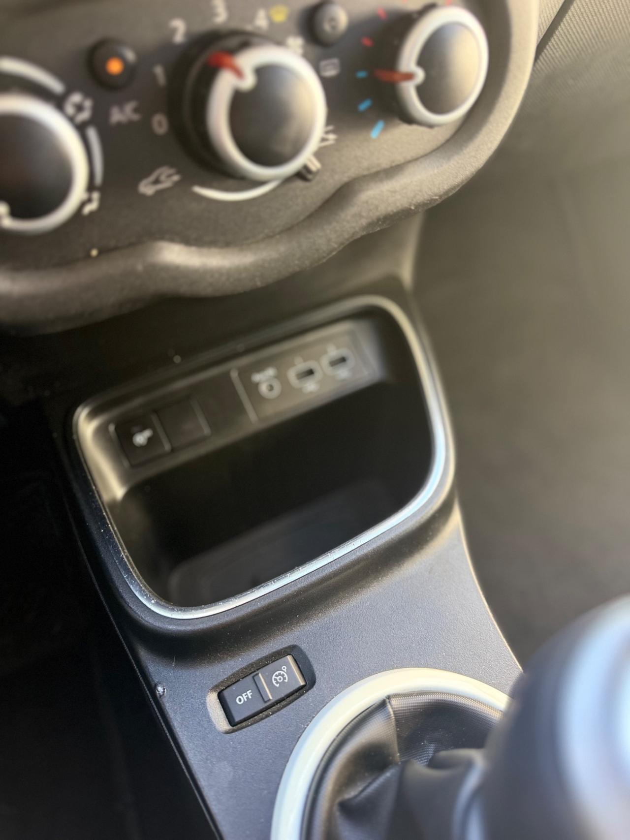 Renault Twingo SCe 65 CV Intens start & stop