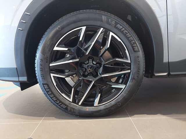 Peugeot 5008 Hybrid 145 e-DCS6 Allure KM0