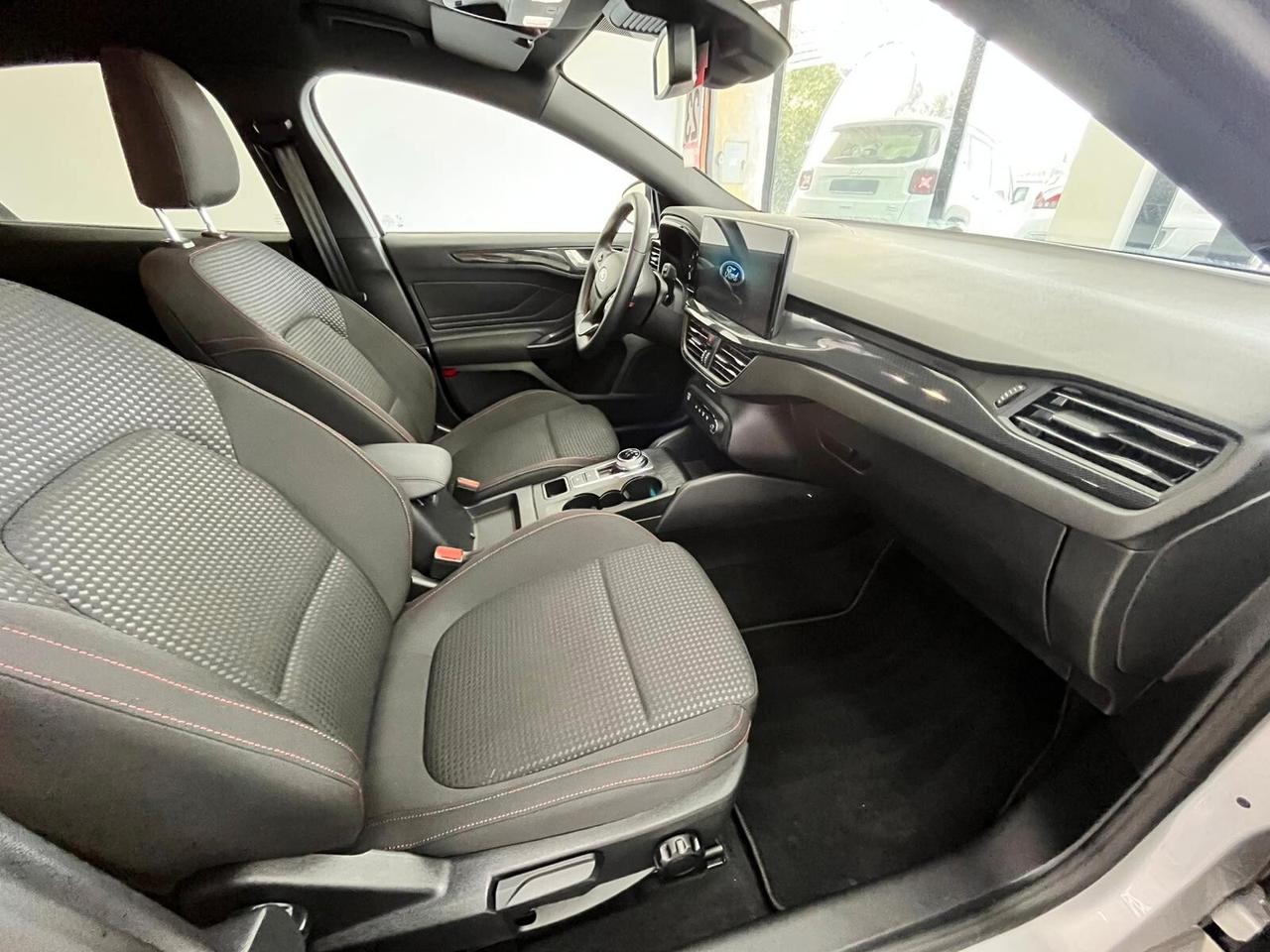 Ford Focus 1.5 EcoBlue 115 CV automatico 5p. ST-Line