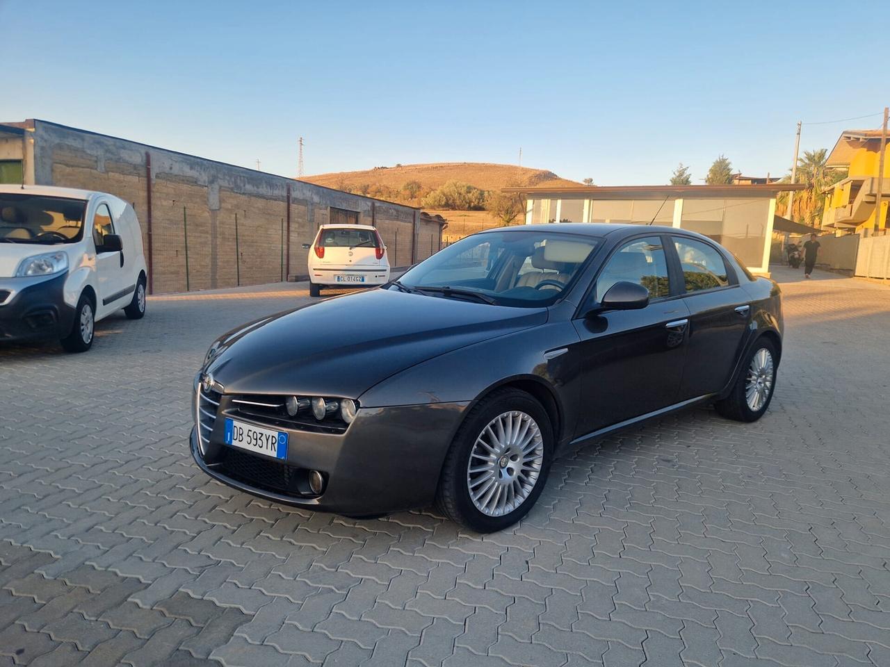 Alfa Romeo 159 1.9 JTDm 16V EXCLUSIVE