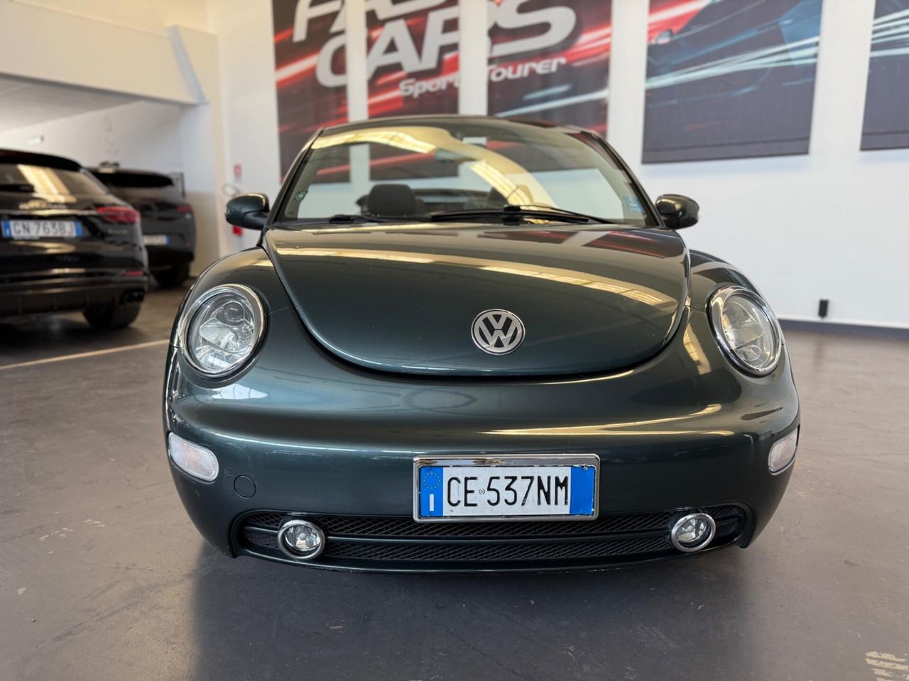 Volkswagen New Beetle 1.6 Cabrio