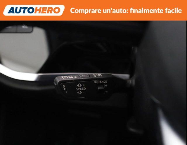 AUDI Q3 45 TFSI e S tronic S line edition