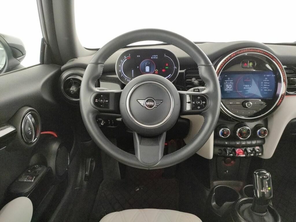 Mini Cooper 1.5 TwinPower Turbo Cooper Business DCT