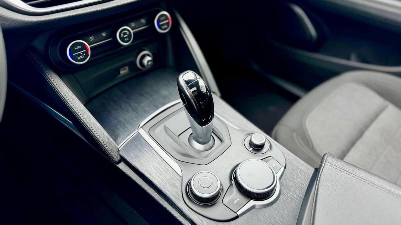 ALFA ROMEO STELVIO TURBODIESEL 2.0 EXECUTIVE 190CV - TETTO APRIBILE