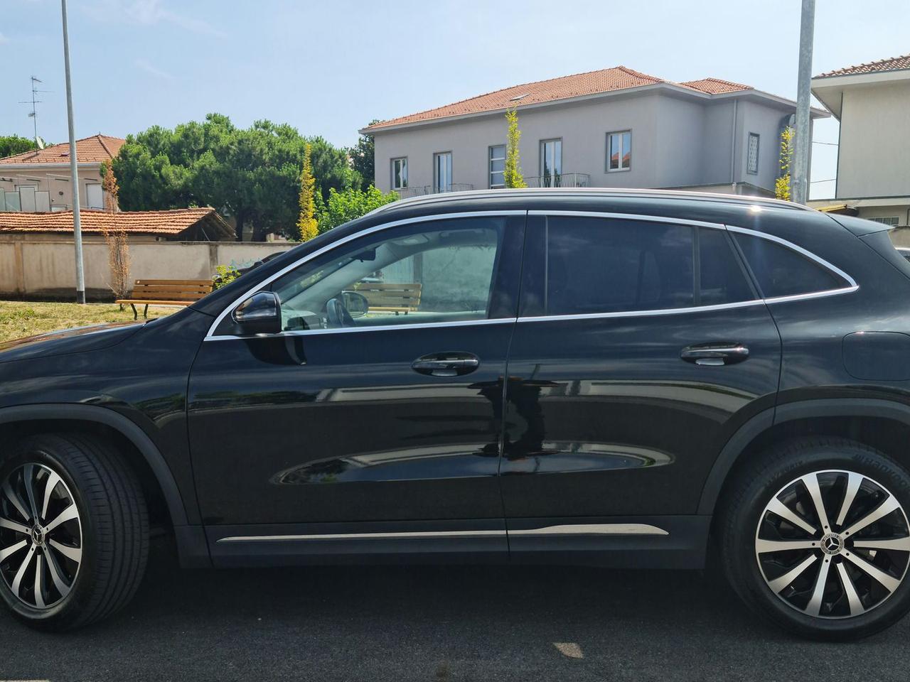 Mercedes-Benz CLA 250 PREMIUM #6265