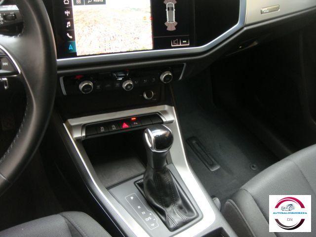 AUDI - Q3 - 35 TDI S tronic S line