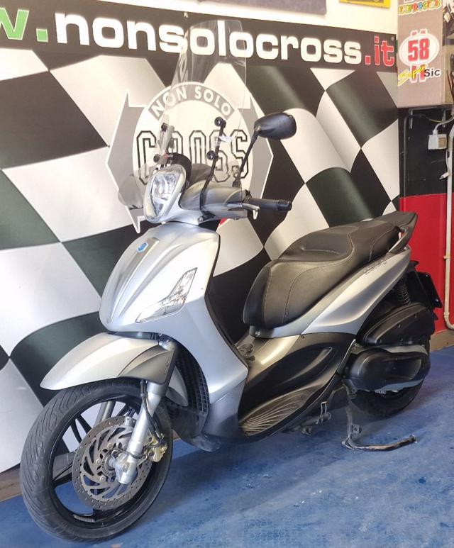 PIAGGIO Beverly 350 - ANNO 2019