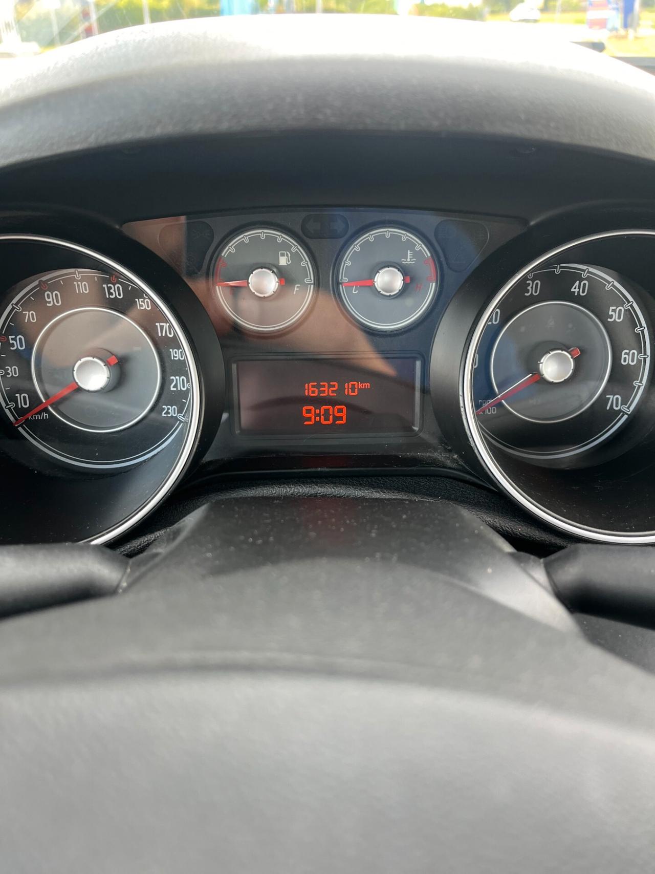 Fiat Punto 1.2 neopatentati