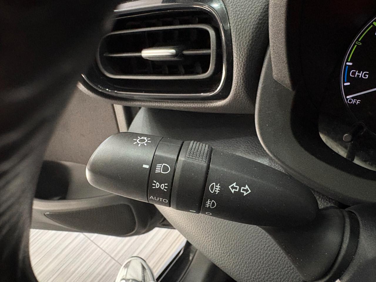 Toyota Yaris 1.5 Full Hybrid 116cv Business ITALIANA