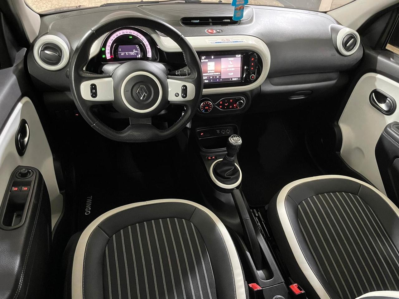 Renault Twingo SCe 65 CV Signature