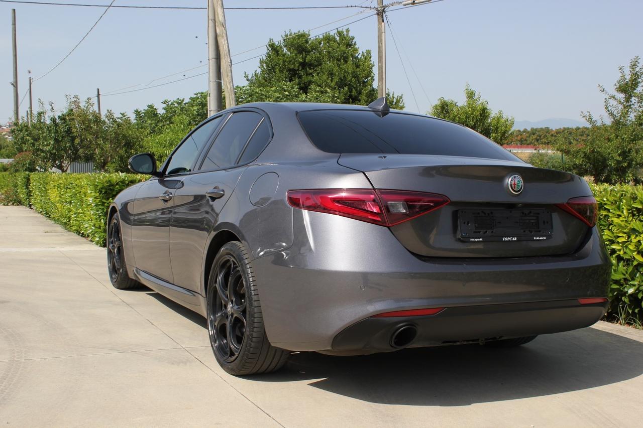 Alfa Romeo Giulia 2.2 Turbo Diesel Business B-Tech Aut.