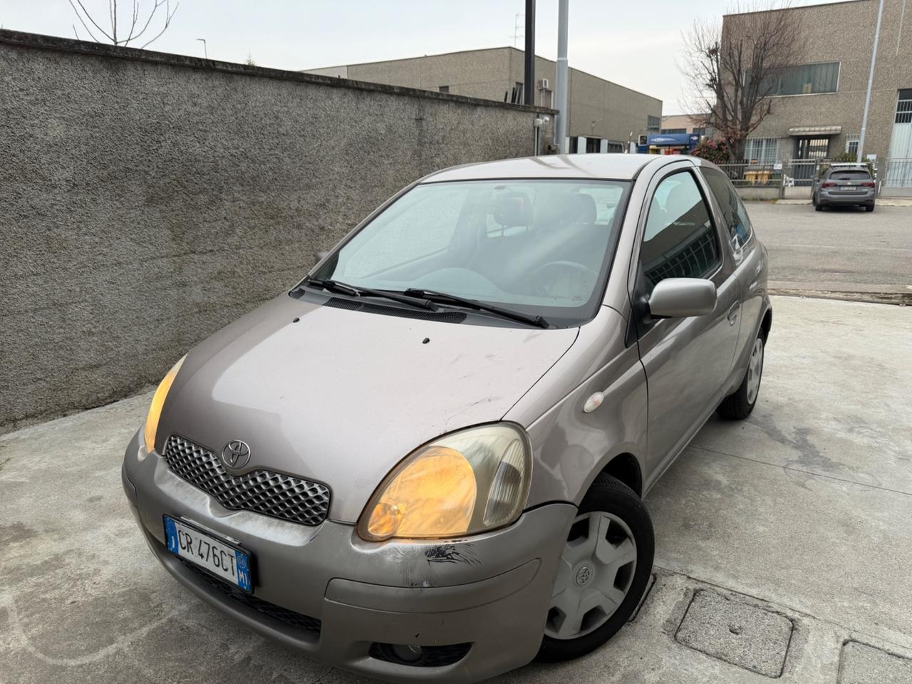 Toyota Yaris 1.3i benzina euro4