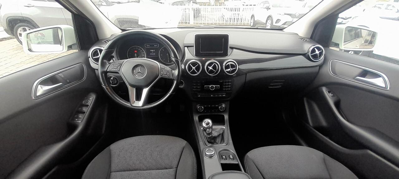 Mercedes-benz B 200 d Executive