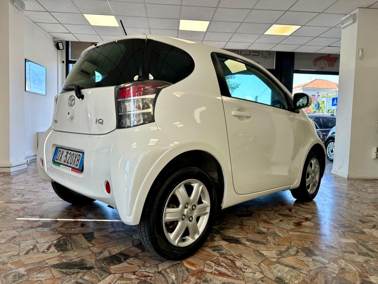 Toyota iQ 1.0 Sol NEOPATENTATI