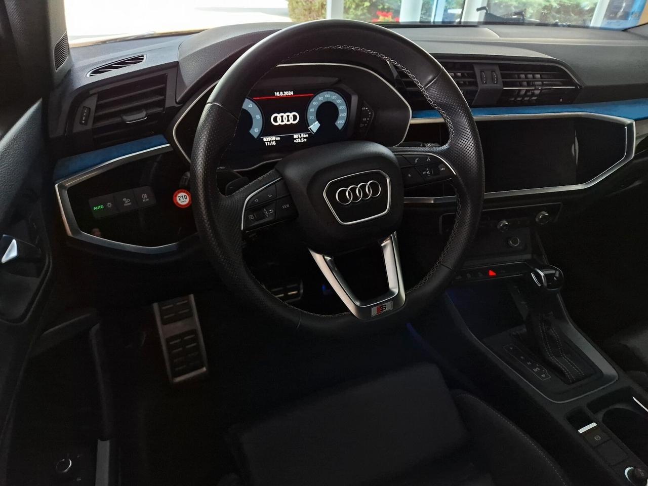 AUDI Q3 SPORTBACK 40 TDI QUATTRO S LINE-MATRIX