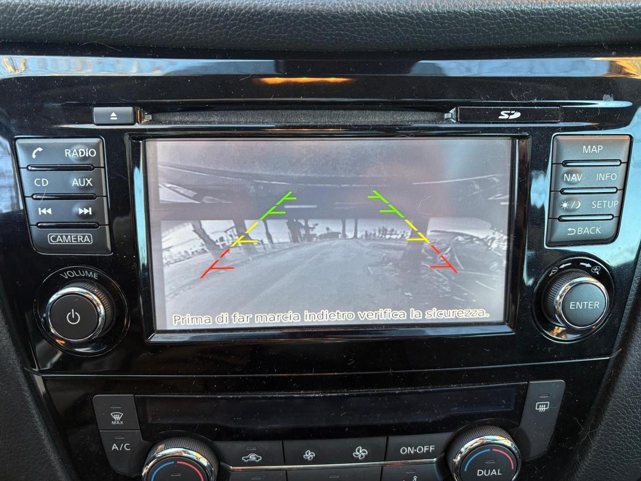 Nissan Qashqai 1.5 dCi 360