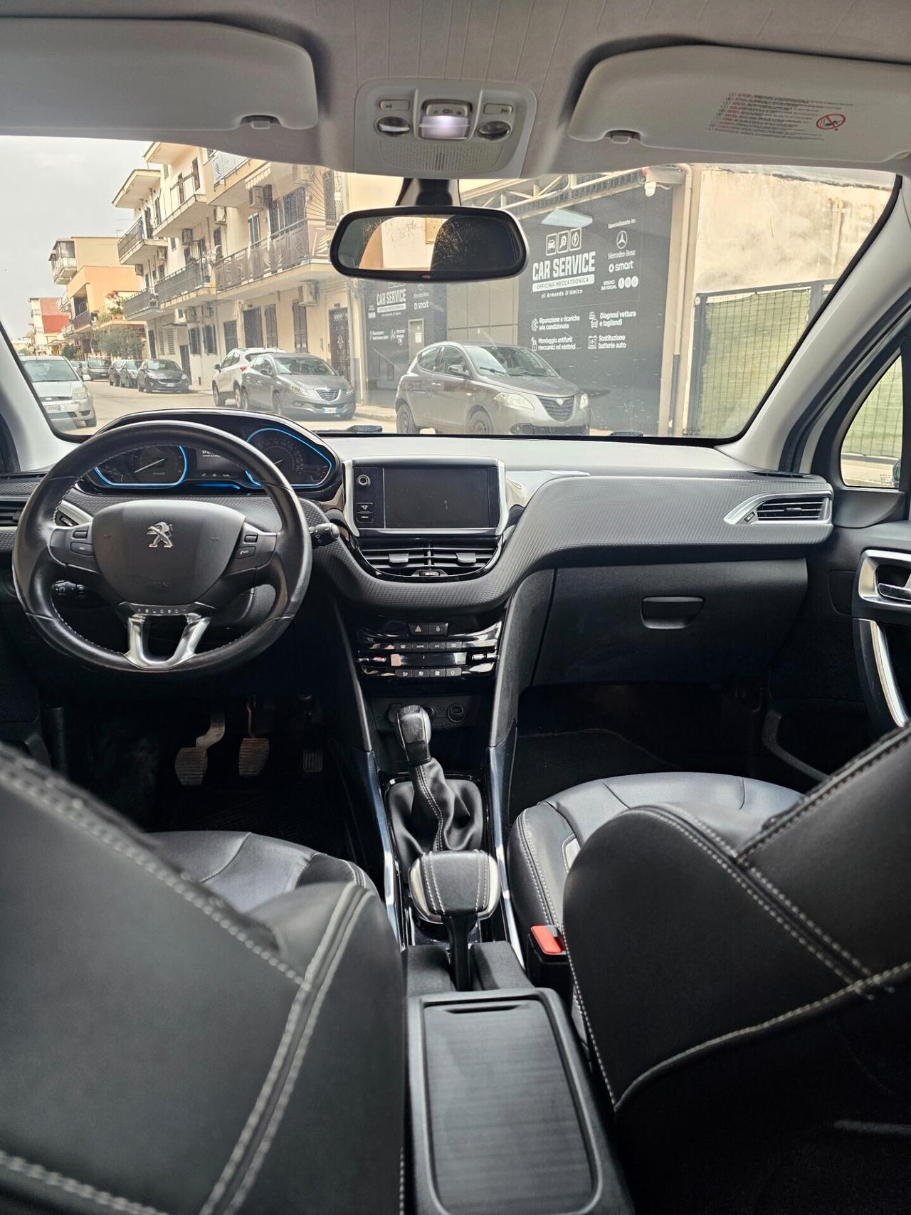 Peugeot 2008 1.6 e-HDi 92 CV Stop&Start Allure