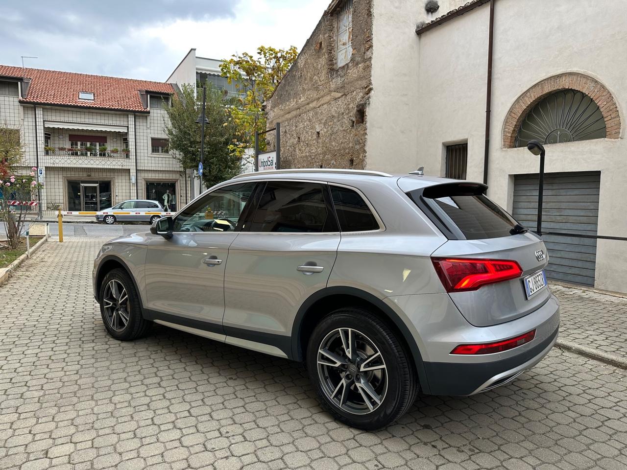 Audi Q5 2.0 TDI 190 CV quattro S tronic Design