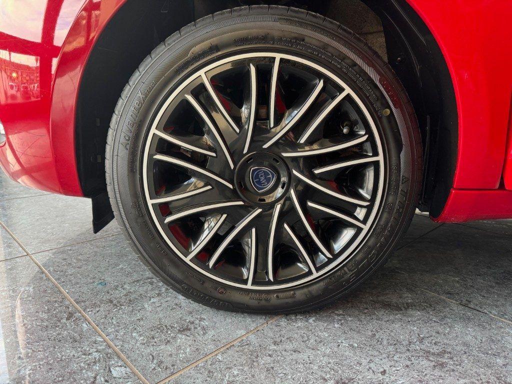 Lancia Ypsilon 1.2 69 CV 5 porte GPL Ecochic Elefantino Blu