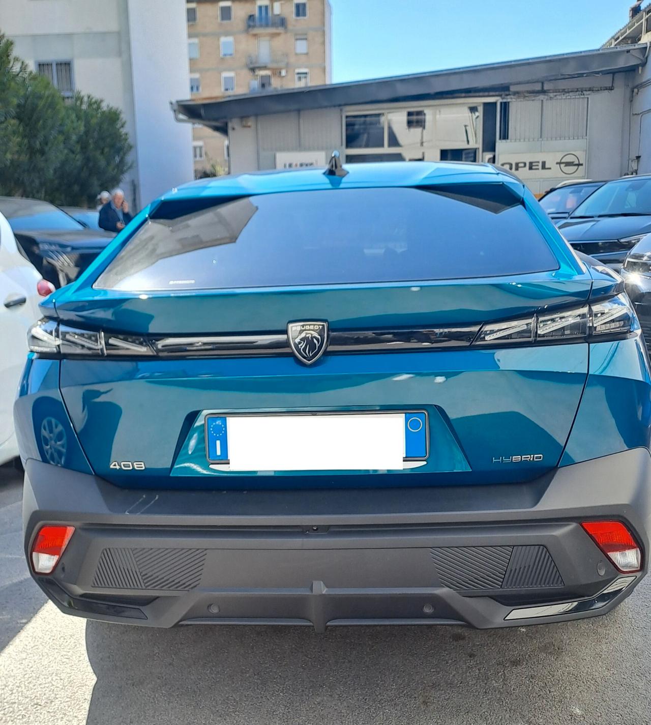 Peugeot 408 1.6 Plug-in Hybrid 225 e-EAT8 GT