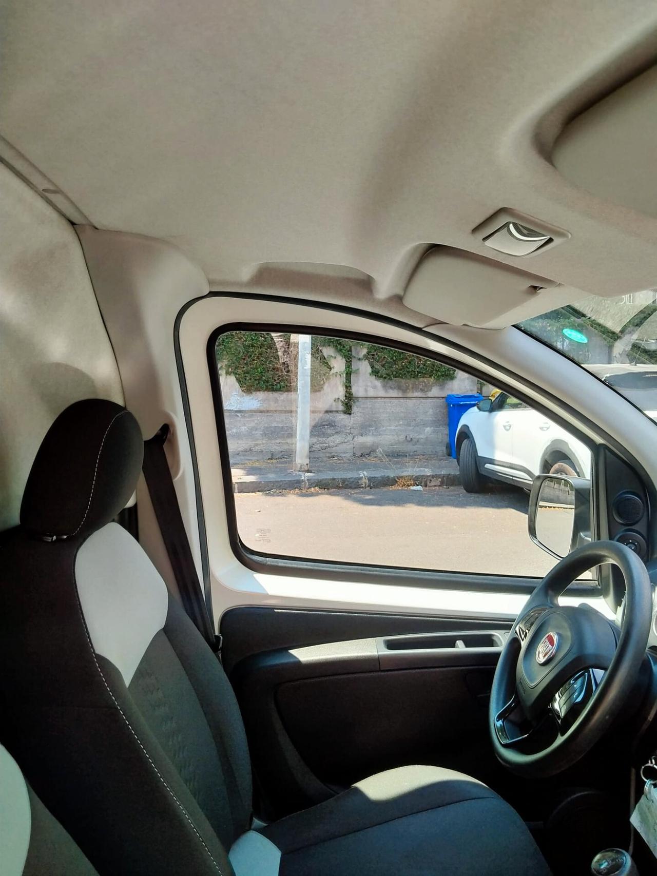 Fiat Fiorino 1.3 mtj 95 cv 2022 Professional Display Full Opt