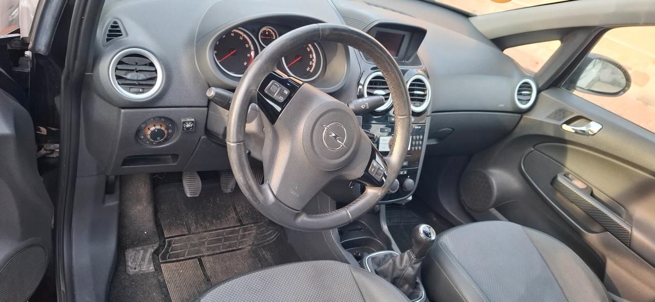 Opel Corsa 1.2 5 porte Enjoy