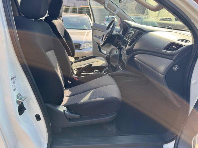 MITSUBISHI L200 2.4 DI-D/154CV Club Cab Invite