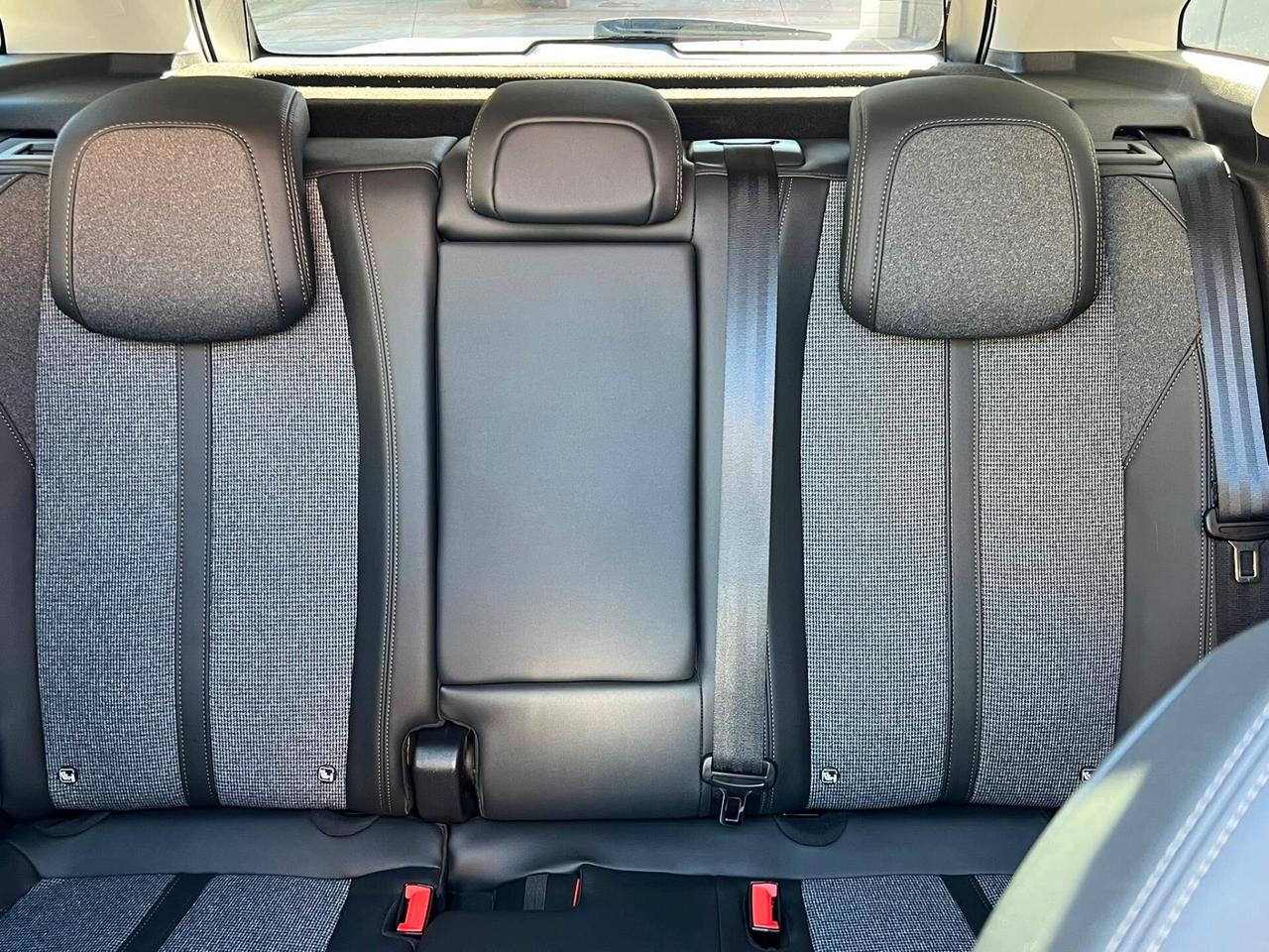 Peugeot 3008 BlueHDi 130 S&S Allure