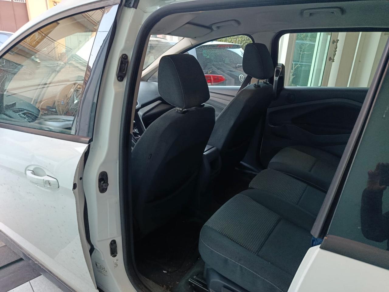 Ford C-Max 1.6 TDCi 115CV Titanium