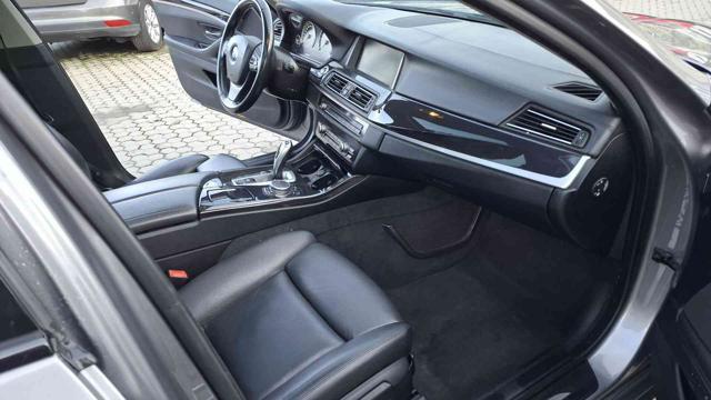 BMW 530 d xDrive Touring Luxury