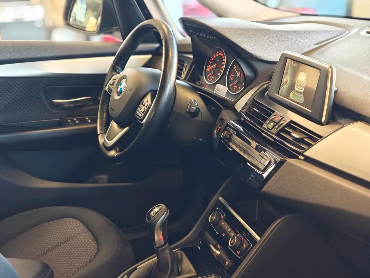 Bmw 2er Active Tourer 216d Luxury