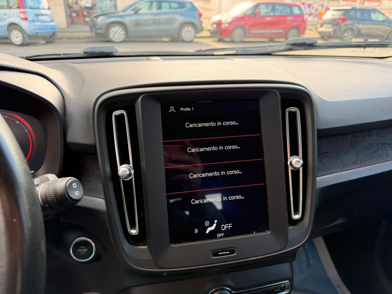 Volvo XC40 D3 R-design