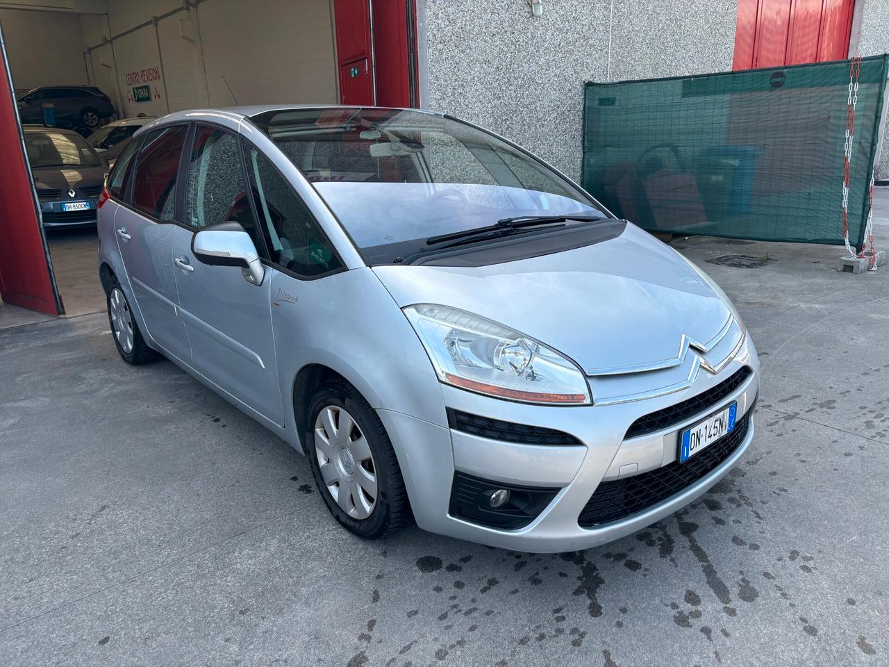 Citroen C4 Picasso 1.8 Elegance