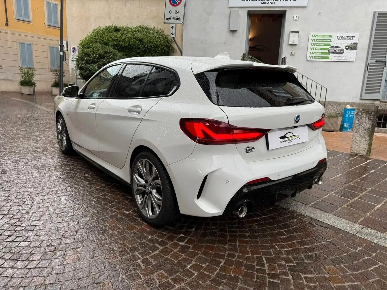 Bmw 116 116d 5p. Msport