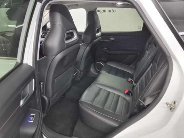 MG EHS Plug-in Hybrid Luxury