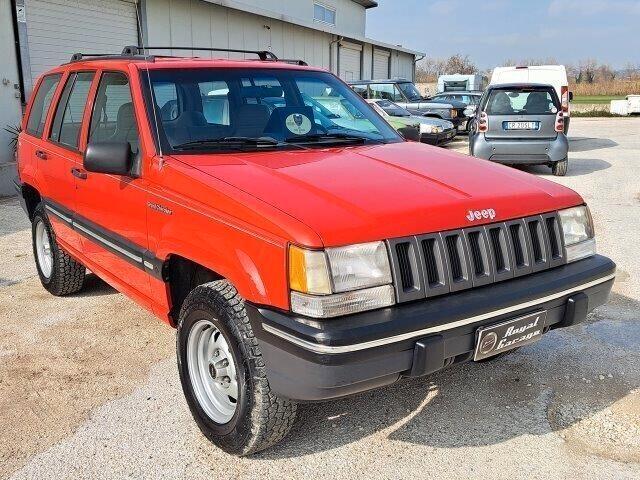 JEEP GRAND CHEROKEE ZJ 4.0 L6 4X4 -ASI TARGA ORO