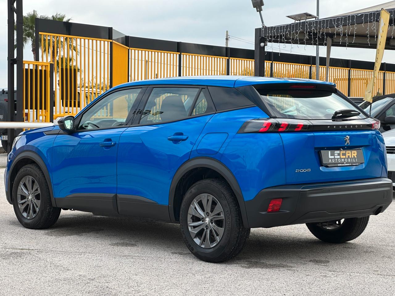 PEUGEOT 2008 1.2 PureTech 100 S&S Active Pack