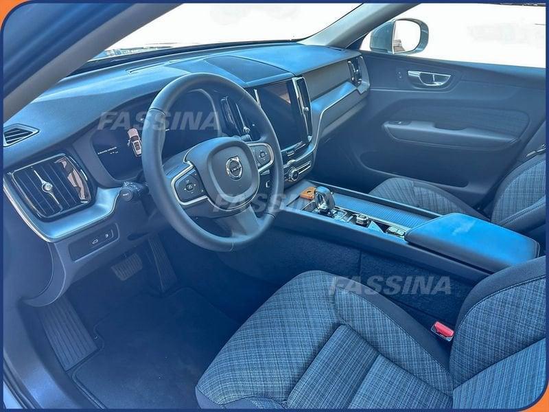 Volvo XC60 T6 Plug-in hybrid AWD automatico Core