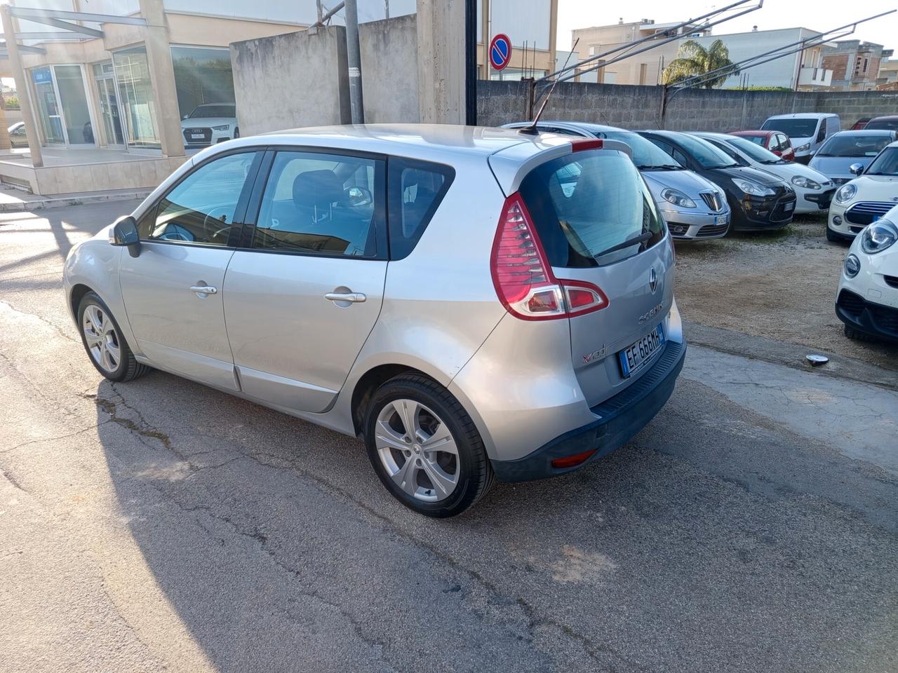 Renault Scenic X-Mod 1.5 dCi 110CV