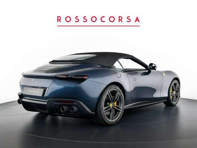 Ferrari Roma Spider