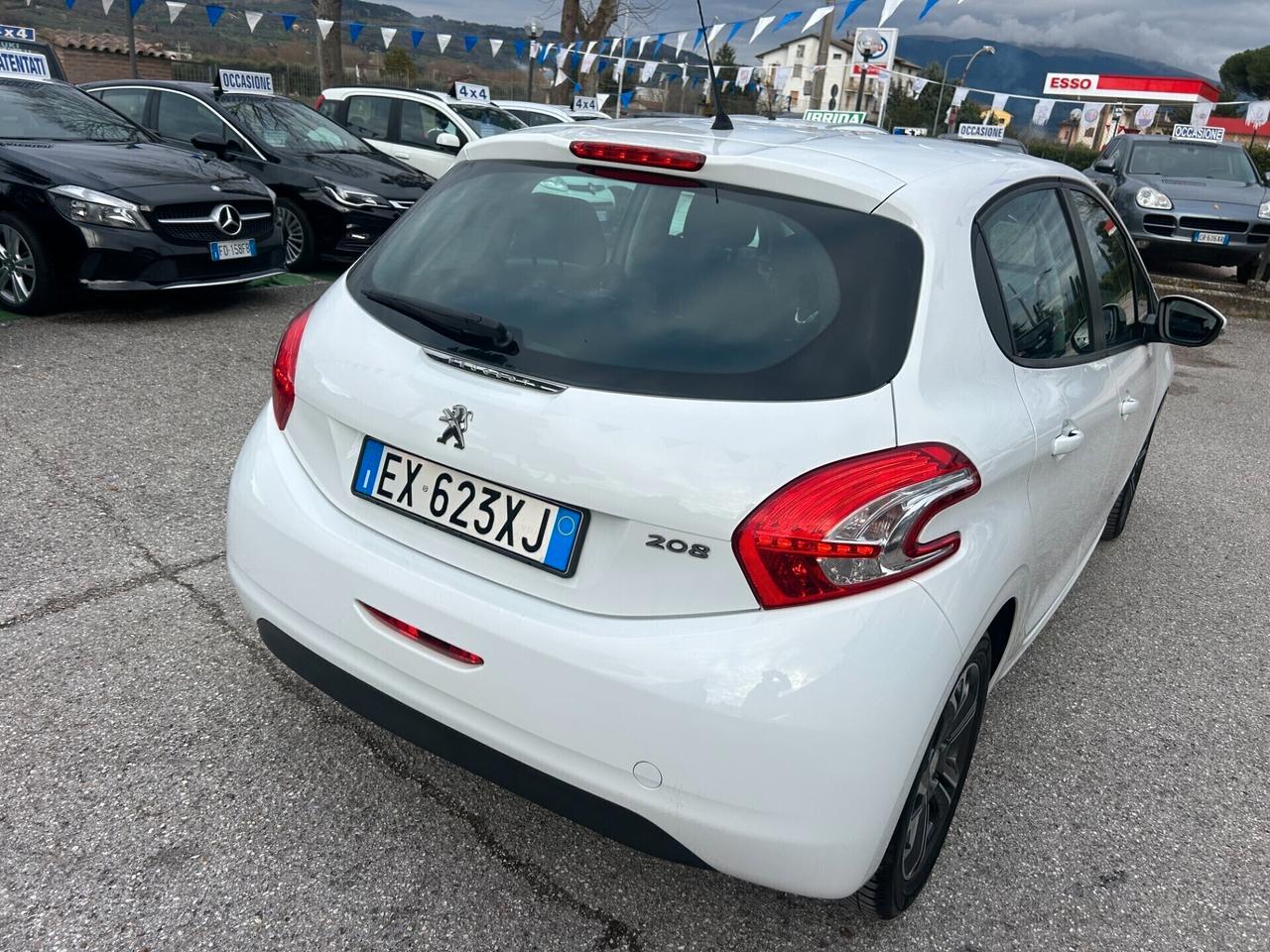 " UNA CHICCA " Peugeot 208 1.4 VTi 5p. GPL Allure