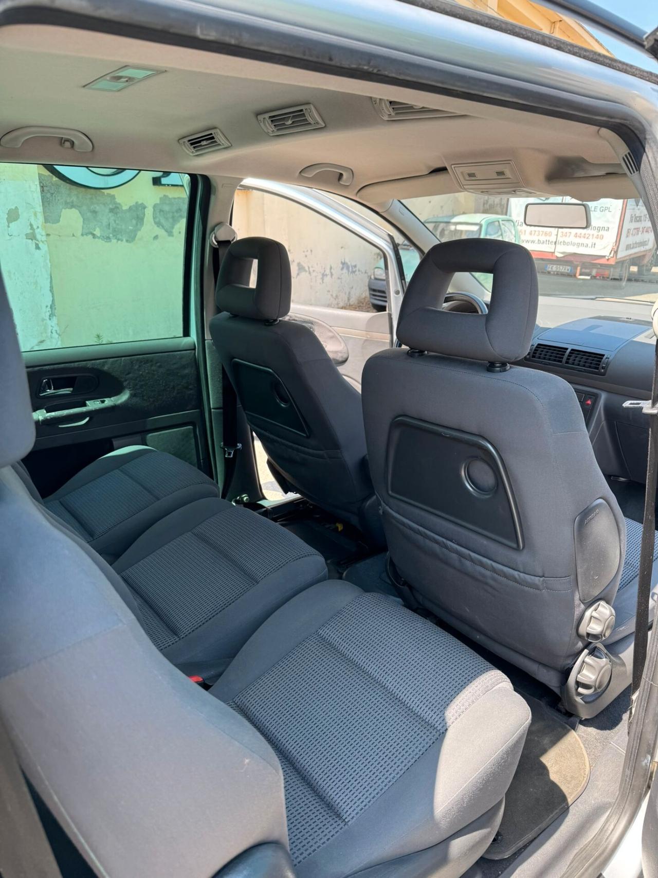 Volkswagen Sharan 2.0 TDI 16V Time