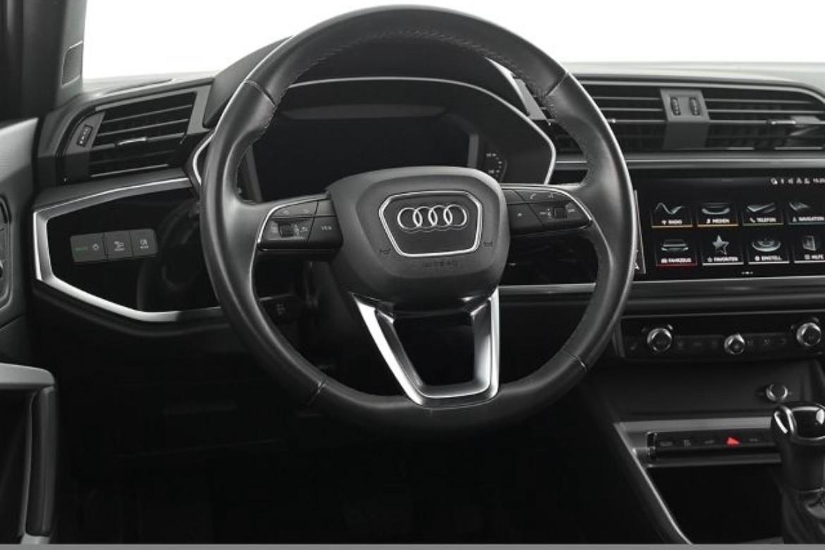 Audi Q3 Sportback 45 TFSI e S-LINE S-TRONIC