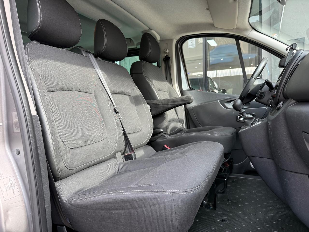 Opel Vivaro 1.6DCTI 125cv 9 Posti