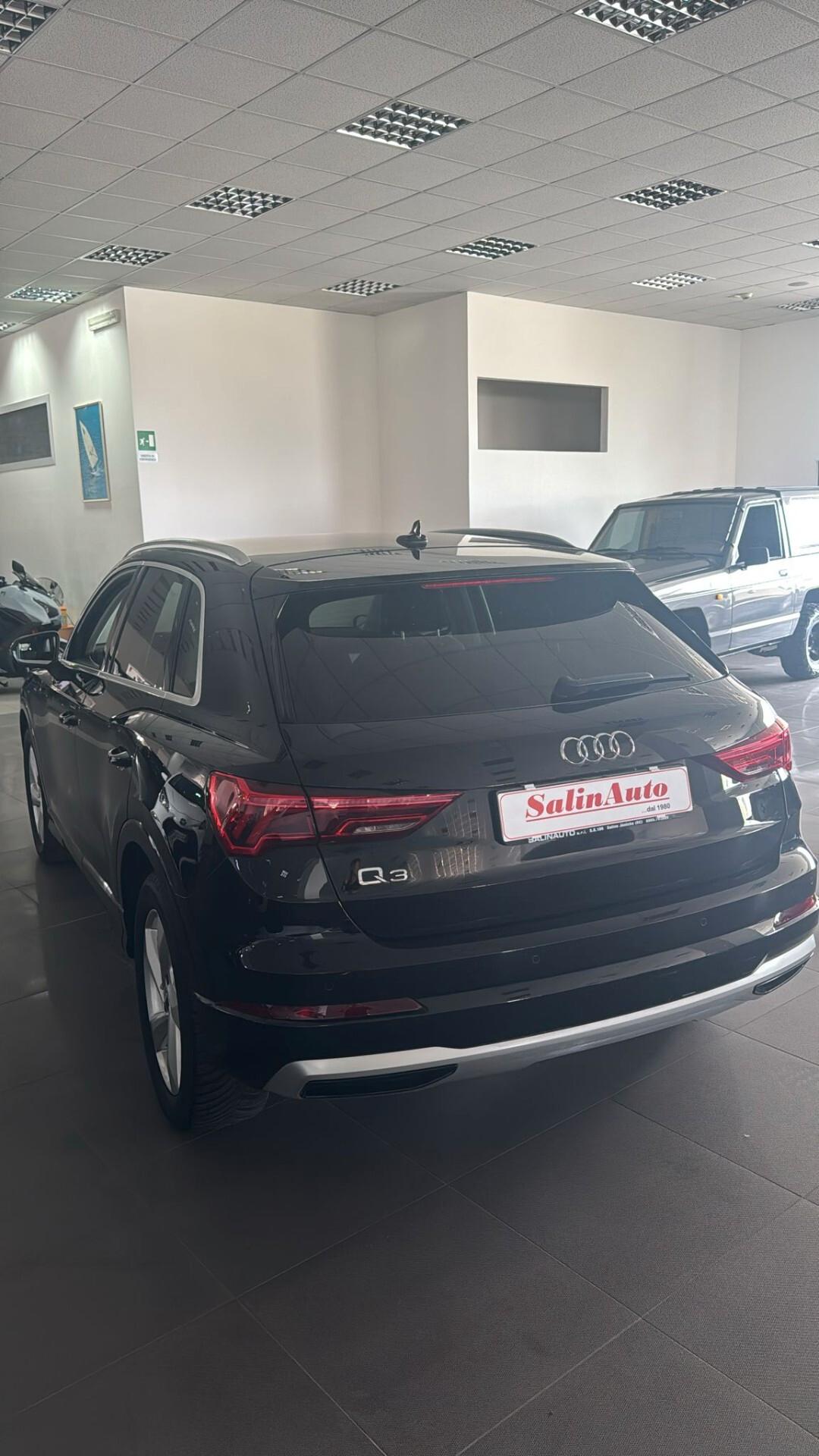 Audi Q3 35 TDI S tronic Business Advanced