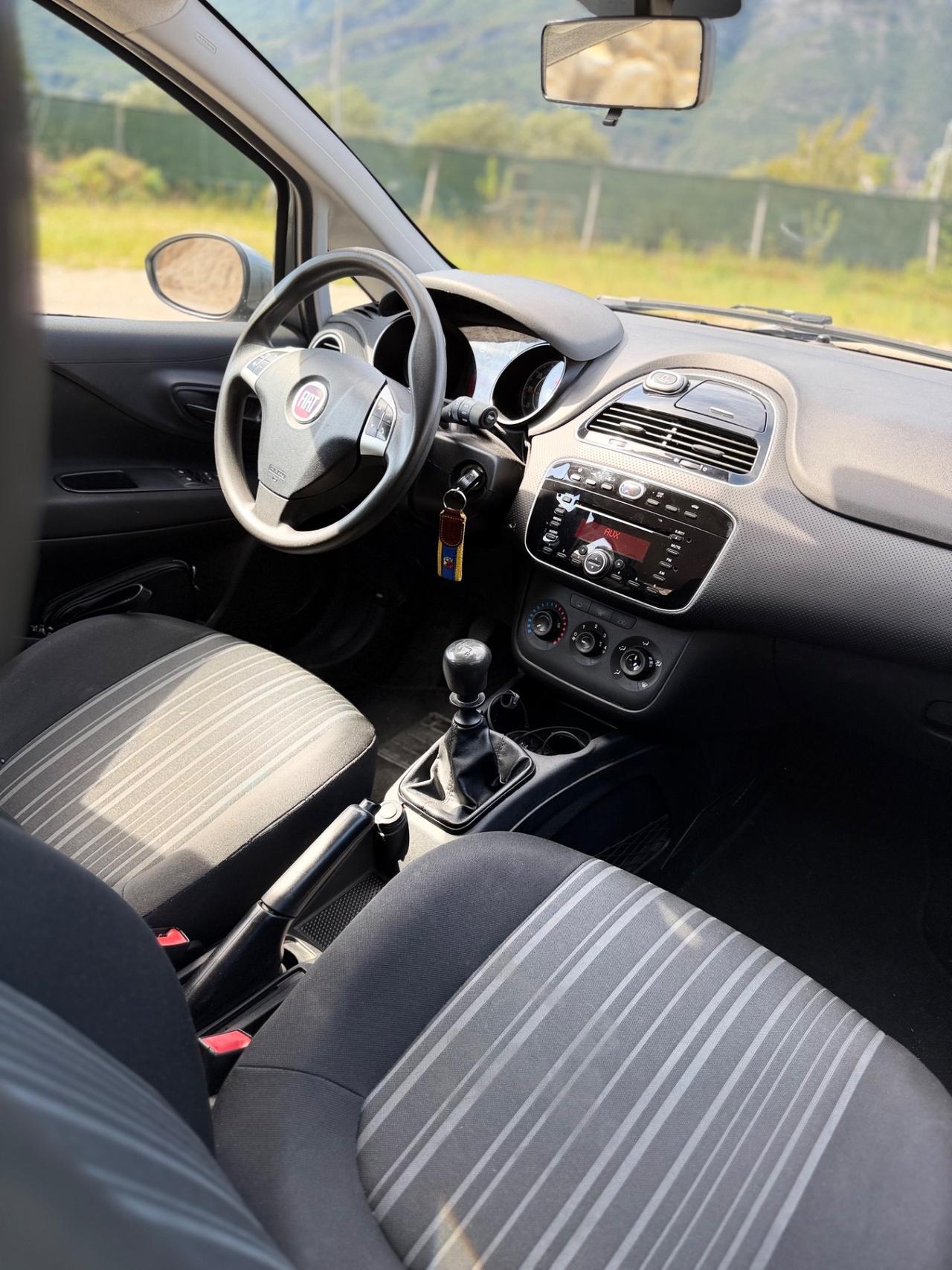 Fiat Punto Evo 1.2 5 porte ok neopatentati