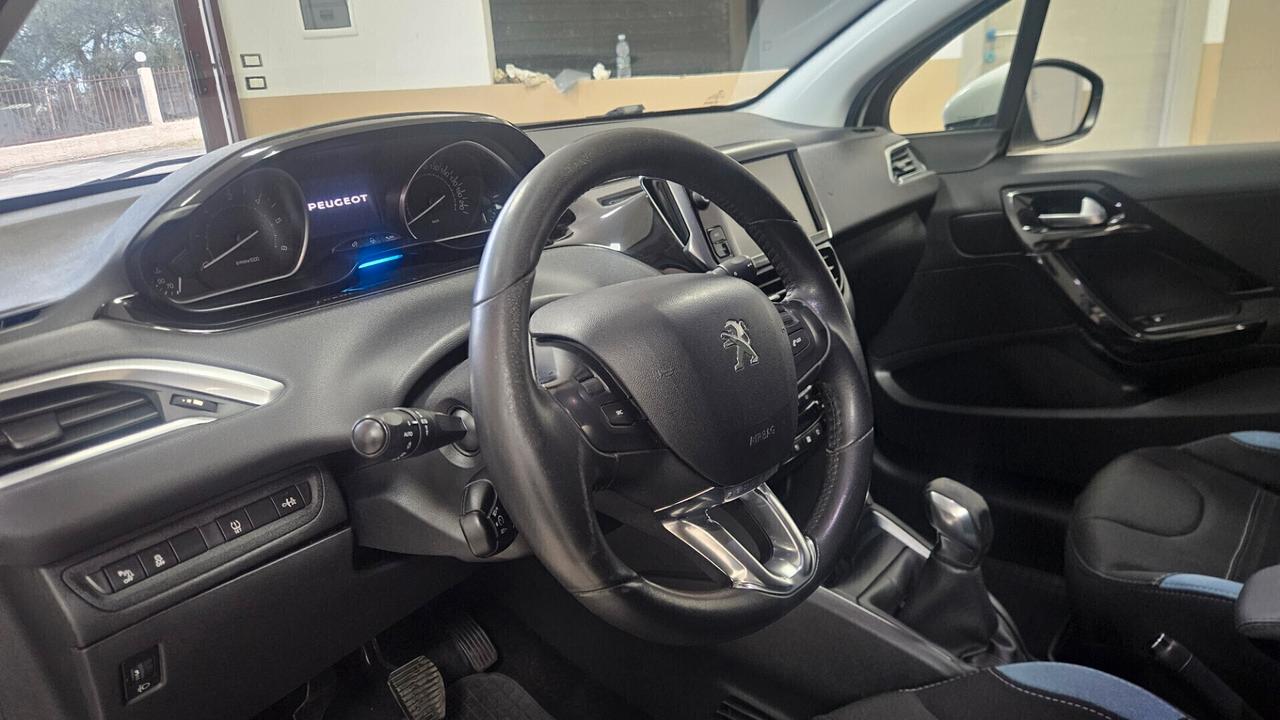 Peugeot 208 1.4 HDi 68 CV 5 porte Allure