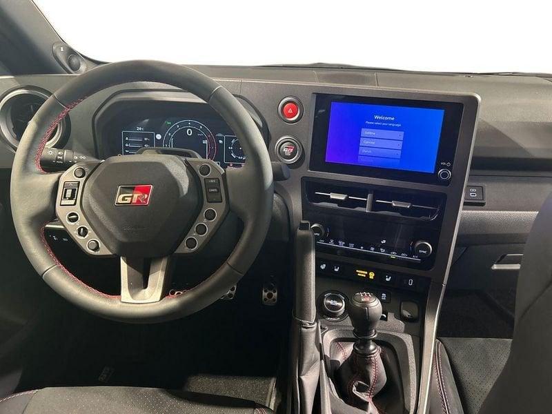 Toyota GR Yaris Aero Performance i-MT 6 marce MY26