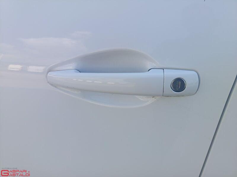 Peugeot 2008 BlueHDi 75cv Active